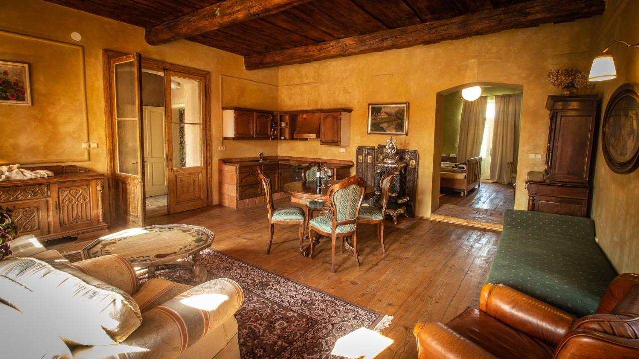 Apartmany C.P. 9 Kouřim Exteriör bild